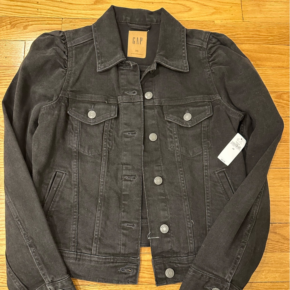 GAP Women’s Black Denim Puff Sleeve Jacket